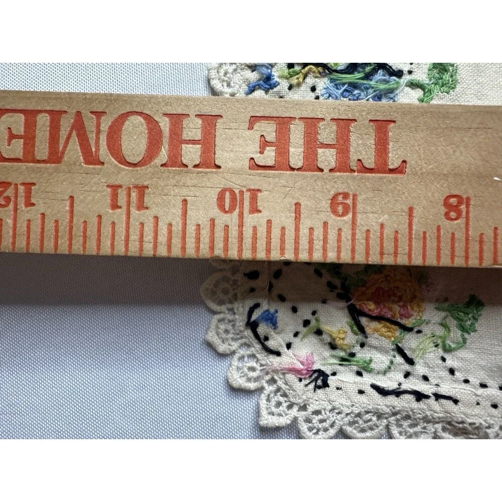Vintage Hand Embroidered Linen Dresser Scarf Lace Trim Floral Roses Cottagecore